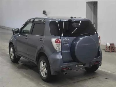 TOYOTA RUSH
