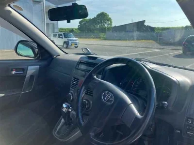 TOYOTA RUSH