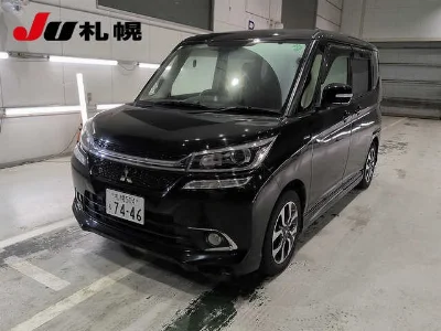 MITSUBISHI DELICA D2