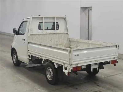 TOYOTA LITE ACE TRUCK