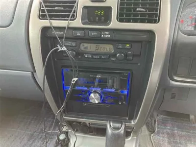 TOYOTA HILUX SURF