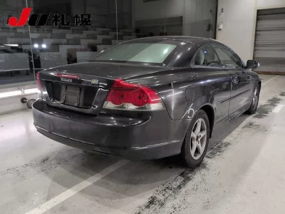 VOLVO C70