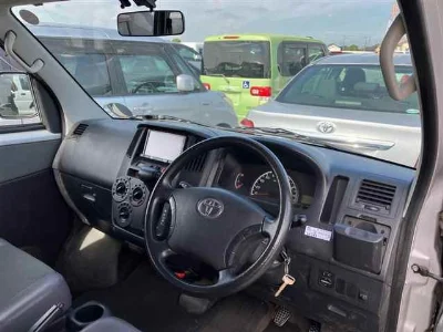 TOYOTA TOWN ACE VAN