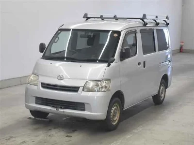 TOYOTA TOWN ACE VAN