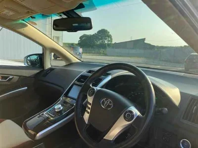 TOYOTA SAI