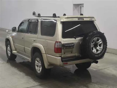 TOYOTA HILUX SURF