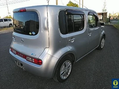 NISSAN CUBE