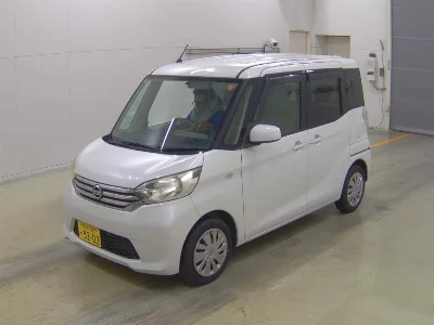 NISSAN DAYZ ROOX