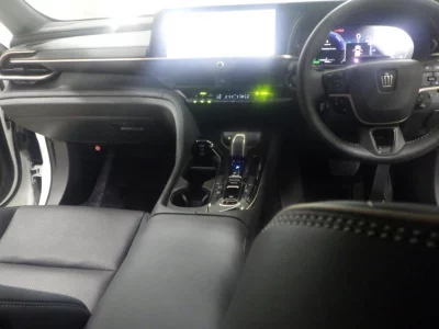 TOYOTA CROWN SPORT