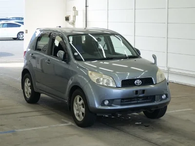 TOYOTA RUSH