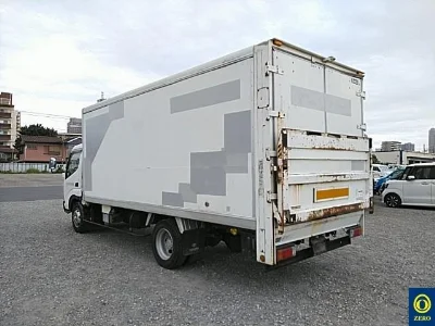 TOYOTA DYNA