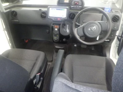 TOYOTA SPADE