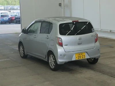 DAIHATSU MIRA E S