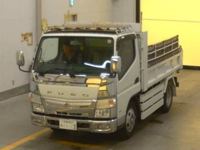 MITSUBISHI CANTER