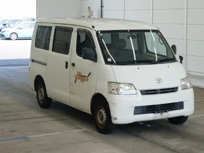 TOYOTA TOWN ACE VAN