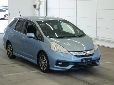 HONDA FIT SHUTTLE