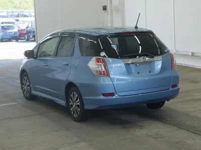 HONDA FIT SHUTTLE
