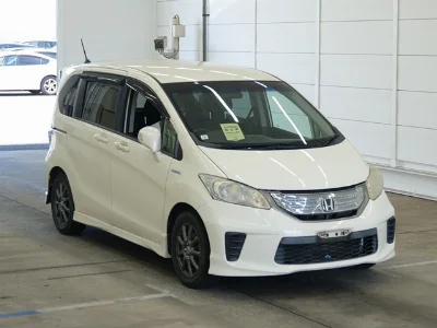 HONDA FREED