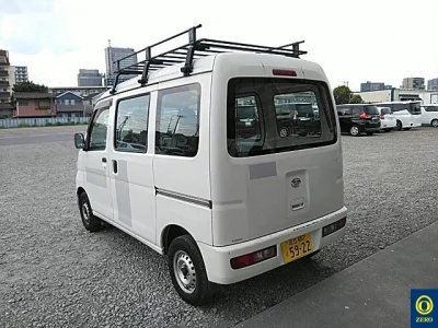 DAIHATSU HIJET VAN