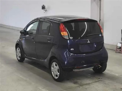 MITSUBISHI I