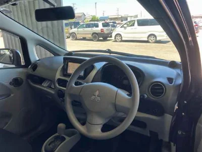 MITSUBISHI I