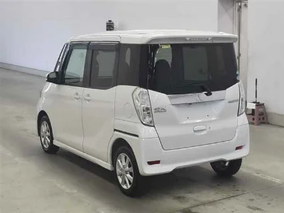 MITSUBISHI EK SPACE CUSTOM