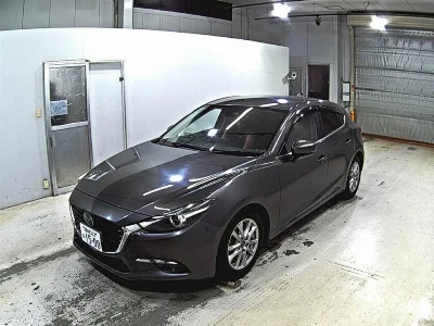 MAZDA AXELA