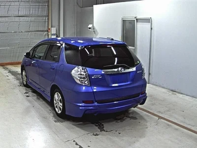 HONDA FIT SHUTTLE