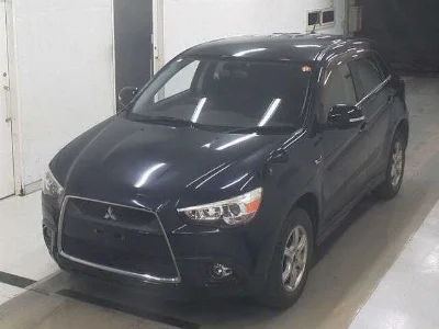 MITSUBISHI RVR