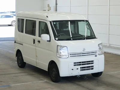 NISSAN CLIPPER VAN