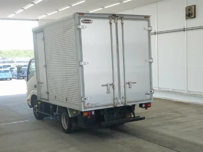 TOYOTA DYNA