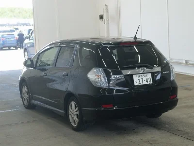 HONDA FIT SHUTTLE