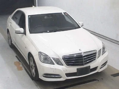 MERCEDES BENZ E CLASS