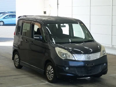 Suzuki Solio