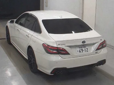 TOYOTA CROWN