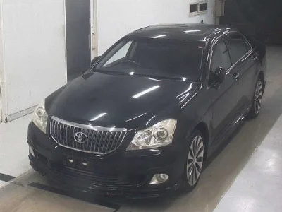 TOYOTA CROWN MAJESTA