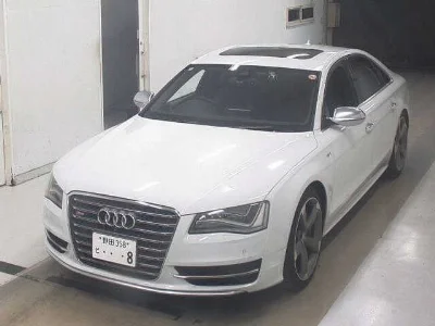 AUDI S8