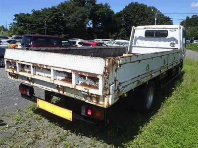 MITSUBISHI CANTER