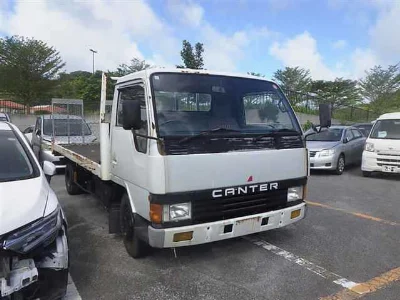 MITSUBISHI CANTER