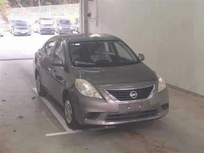 NISSAN TIIDA LATIO