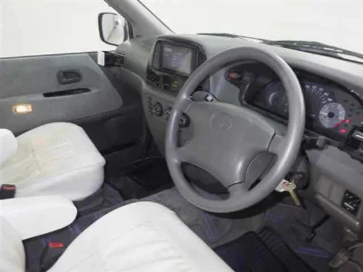TOYOTA LITE ACE NOAH