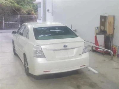 TOYOTA SAI