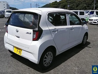 DAIHATSU MIRA E S