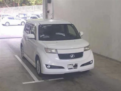 TOYOTA BB