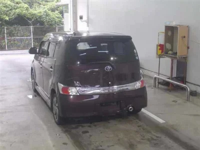 TOYOTA BB