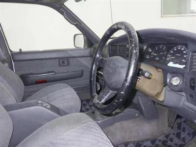 TOYOTA HILUX SURF