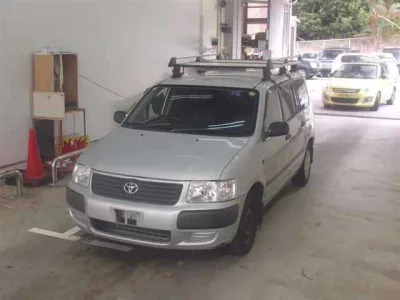 TOYOTA SUCCEED