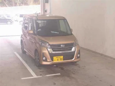 NISSAN DAYZ ROOX