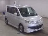 MITSUBISHI DELICA D2