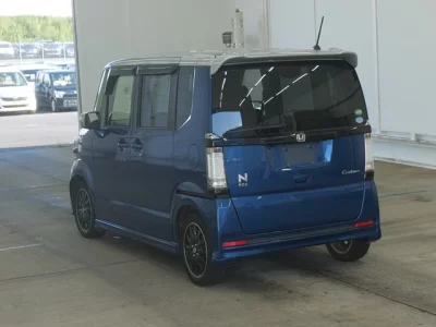 HONDA N BOX